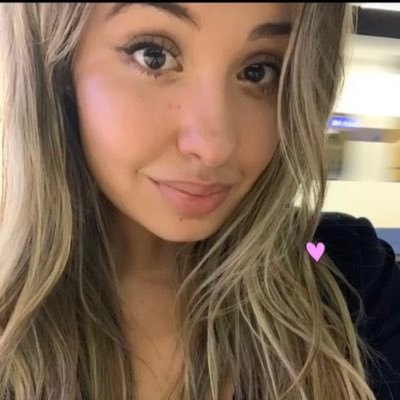 girlintech2's profile picture. 