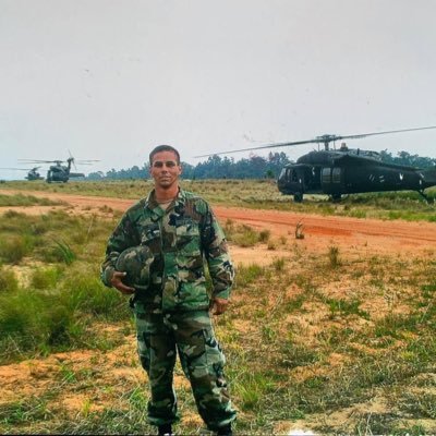 realPabloGo's profile picture. 🇲🇽 🇺🇸 82nd ABN DIV🪂Paratrooper✌️OEF Veteran X3