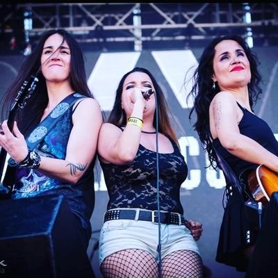 Grupo de rock femenino!!
https://t.co/jegTdeZ3Hy
https://t.co/VSKBOptCGZ
https://t.co/MupSdESIYV