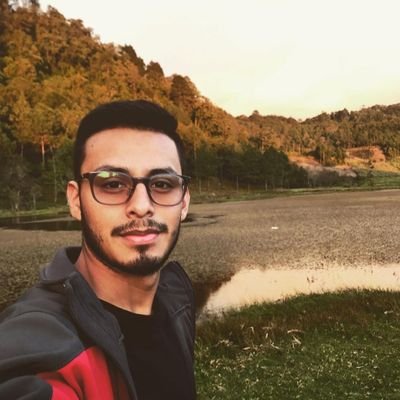 Estudiante de medicina y valiendome por mi mismo 😅