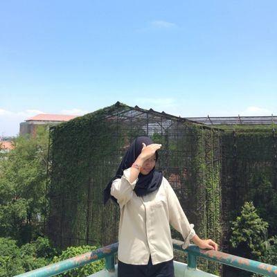 gatauyaudah's profile picture. 🍦 addict