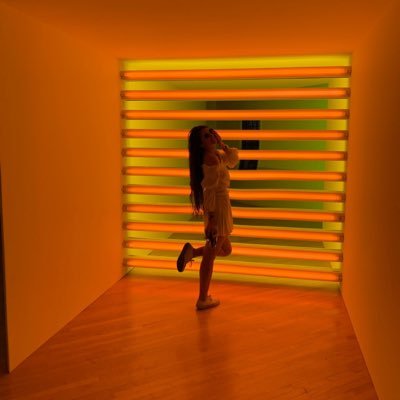 ChelAriel's profile picture. 