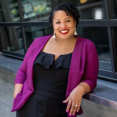 🌟 Leadership Coach | 🚀 Empowering Tech Leaders & Teams | 🗣️ Speaker & Trainer | 👩🏽💻 Championing Women in Tech