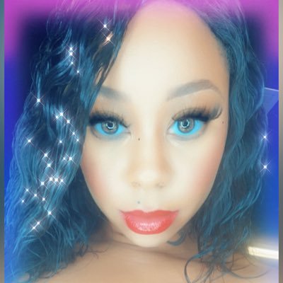 Artist, CNA, CDL Driver, lover ☀️✨✨❤️🔥❤️🔥❤️🔥 I love to laugh 🙏🏾🙏🏾