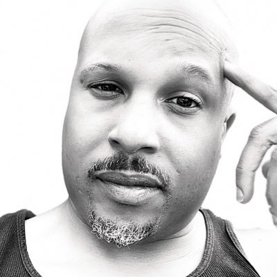 PoetLongshaw's profile picture. Spoken Word Artist - ✊🏾#Poet #CocoaButtahRecords #RecordingArtist https://t.co/76XF74fsXt