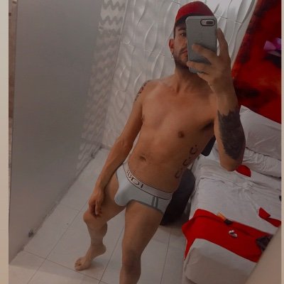 💎humareda azteca💎
De zacatecas para el mundo 
🔮📿💸
🤷🏻‍♂️Vive y deja vivir 🤷🏻‍♂️
Si el pedo no salió de tu culo ... de quien es el pedo ❓❓❓ 
💨💨💨💨