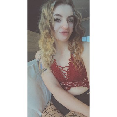 kayceemariem's profile picture. 𝔥𝔬𝔯𝔯𝔬𝔯 𝔩𝔬𝔳𝔢𝔯 • 𝕽𝖎𝖉𝖉𝖎𝖒 • 𝔇𝔲𝔟𝔰𝔱𝔢𝔭 • 𝕳𝖊$𝖍 • 𝔄𝔩 ℜ𝔬𝔰𝔰 • 𝕾𝖚𝖇𝖙𝖗𝖔𝖓𝖎𝖈𝖘