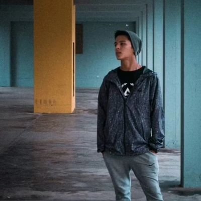 maumauriciohdz's profile picture. Realmente que se pone aquí?