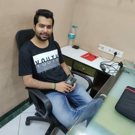 mohit_vaswani_'s profile picture. मोहित वासवानी
➡2nd_April🎂
➡True_INDIAN 🇮🇳
➡Introvert
➡Kota-Mumbai-Jaipur
➡Snapchat 👻 - mohit_vaswani
➡Instagram - mohit_vaswani_