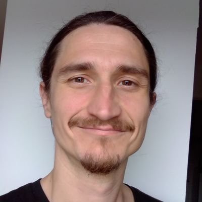 TomFrontender's profile picture. 