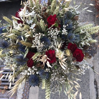 Event, funeral and wedding florist in Corbridge with a long-standing reputation. Providing a friendly, professional service. Interflora member. Delivers daily.