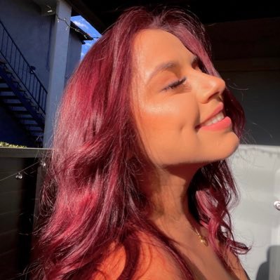 savyj_'s profile picture. dental hygienist