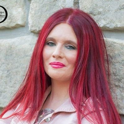 lylcsarah's profile picture. I'm a Woman's Transformational Life Coach Helping women transform their lives to live a life they love