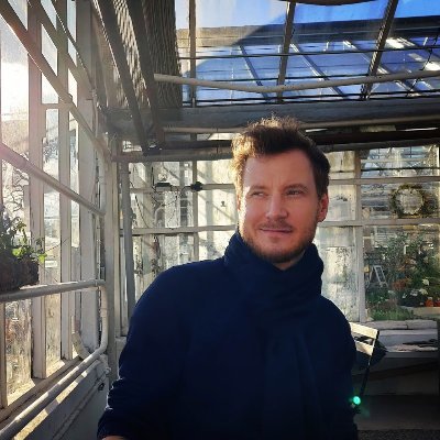 Kenturrac's profile picture. Battlefield Lead Game Mode Designer at DICE

"an introvert in extroverts clothing"