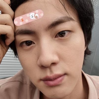 akun fangirling setengah sambat || kalau risih bub aja sekalian ya, soalnya males nge unfol balik
