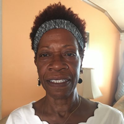 WandaButts4's profile picture. Happily Retired