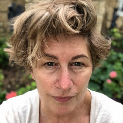 debstor's profile picture. 