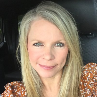 Emily Arnold Profile