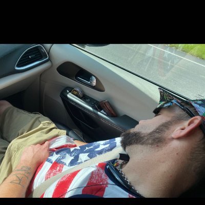 🏳️🌈Country boy F.A.F.O 🔞 just reposting what I like. Taken