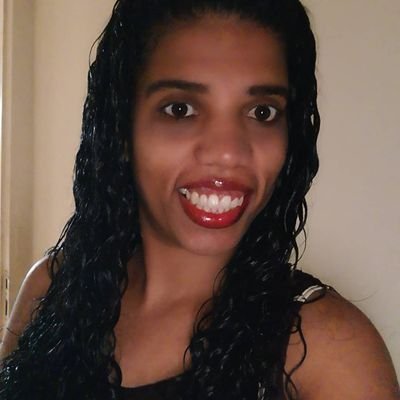 CarlaCr23691009's profile picture. Vivendo um dia de cada vez 🥰