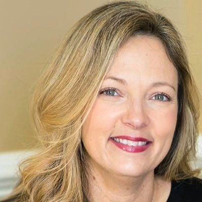 terrivanderwij1's profile picture. Wife, mother, teacher… all wrapped up into one!