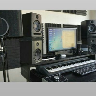 RECORDING STUDIO ENGINEER