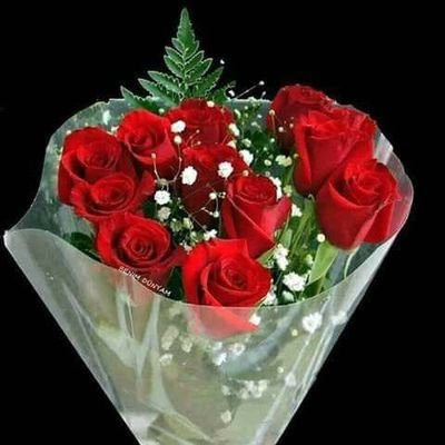 ‏ الحديث معك إرتوُاء , فـ كيف العِناق.♥️