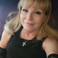 Kathy Hopper - @KathyHo86823798 Twitter Profile Photo