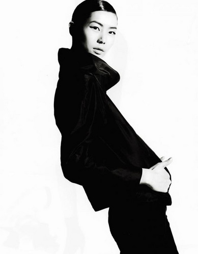 oanamono's profile picture. 