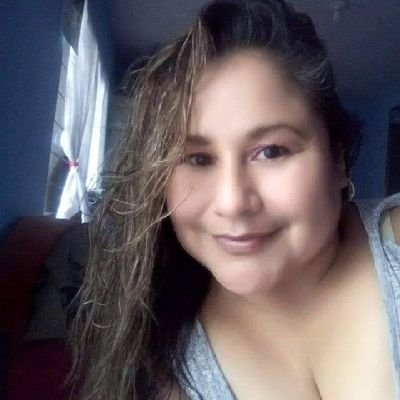 LesslieTrevino's profile picture. mi familia lo es todo 😍😘