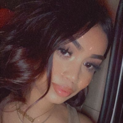 DestineyCastro's profile picture. keep it movin