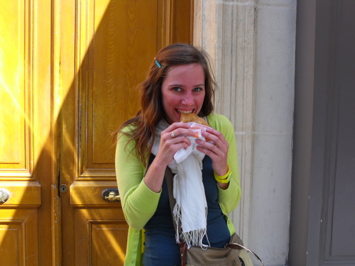 Bake, cook, eat, run, yoga, travel and fun.