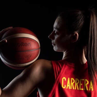 jugadora profesional de baloncesto⛹🏻‍♀️