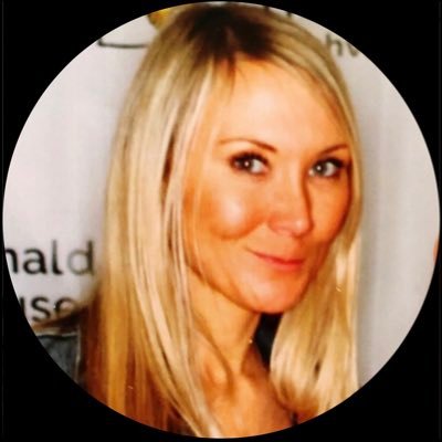 Amanda_N_J's profile picture. 