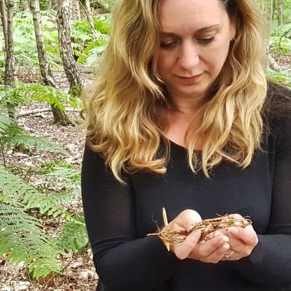 juliehtextiles's profile picture. Textile & Multimedia artist