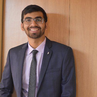 devanshmundada's profile picture. PICTIAN 24