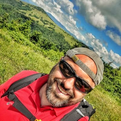 myska_radek's profile picture. -_- Manažer v @cetincz -_- Fanoušek sportu, telekomunikací, vesmíru, Playstationa a dobrého jídla a pití. -_-