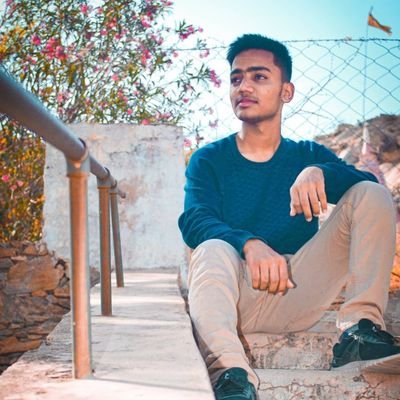 Rss7897's profile picture. Engineering student by day, #web3 builder by night🔨,Learning #solidity and eager to join the #decentralised revolution🌟|| lnmiit_jaipur, @cipher_lnmiit