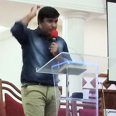 Meu nome é Marcel Lima Pastor da Igreja Mosaico Niterói e Caraguatatuba - SP . Temos com objetivo de divulgar o evangelho simples de Jesus
