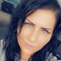 @sshole (@lisa_laughs_) Twitter profile photo