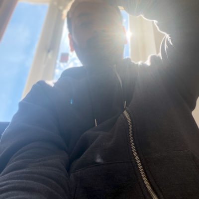 prabhd33ps's profile picture. If life gives you data, train a model 📊 | #MachineLearning