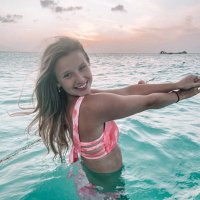 alyson (@alyson70817631) 's Twitter Profile