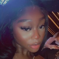 serena🩷 (@sigbinss) 's Twitter Profile