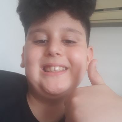 HalilOzan8's profile picture. Ozan halil