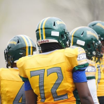 Westinghouse college prep🔰/2023/OT/DT/#72/6'1/ 215| All conference |