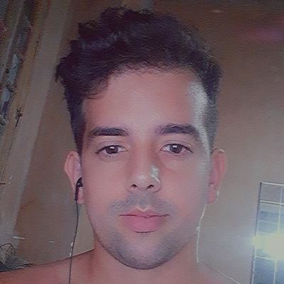 ArielHCS's profile picture. Ing. Informático, fan del anime/manga.🐷
