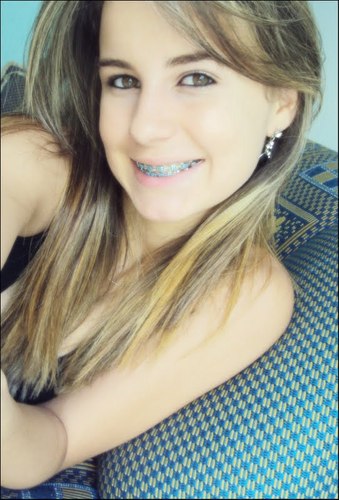 'não ligo que me olhem da cabeça aos pés..porque nunca farão minha cabeça e nunca chegarão aos meus pés. * Bob Marley