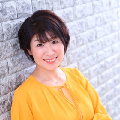 フリーのナレーターです。 「ブラックペアン2」「バナナサンド」「世界ふしぎ発見!」解説放送 「週刊ニュースリーダー 」「ハシアゲ」「フランスベッド」CM他、ナレーション担当しております。
