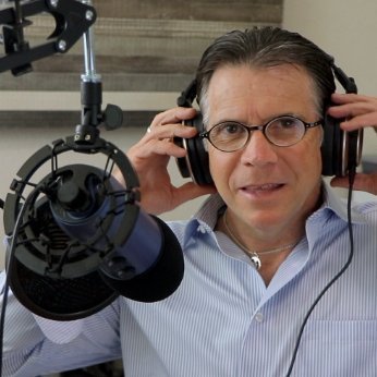 Podcast where industry AI leaders can share their SUCCESSFUL AI projects & stories...that can't SUCK!