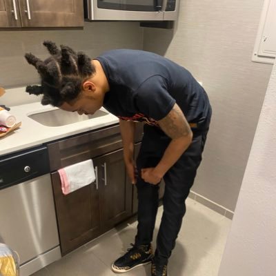 sevenloading's profile picture. In da name of 30 we ball